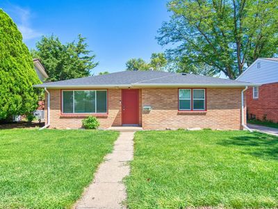 1108 Lake St