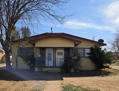 Property at 1106 E Broadway St, Brownfield, TX