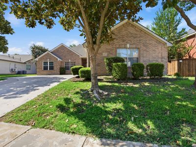 2813 Bradford Oaks Dr