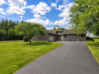 1396 N 1789th Rd