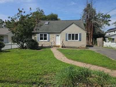 34 Thorburn Avenue
