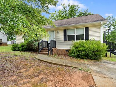 15 Saluda St