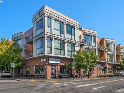 838 SE 38th Ave Unit 306