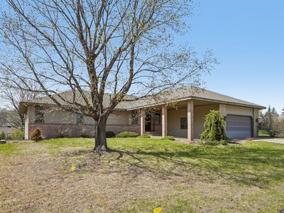 8912 Vincent Pl