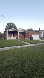 306 Long St
