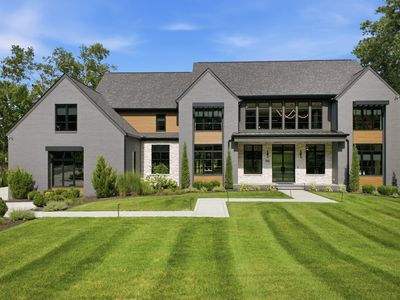 722 Wilson Pike