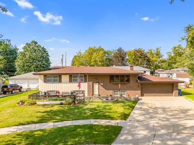 1818 W 94th Ave