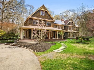 2 Spingler Dr