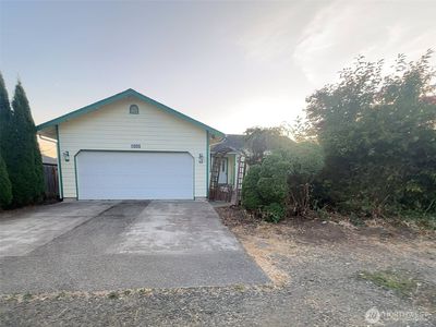 Property at 2111 Laurel St, Shelton, WA