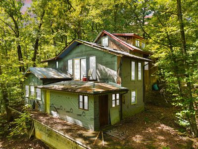 200 Lacy Rd