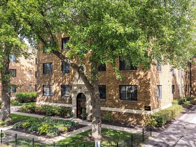 5347 N College Ave APT 301