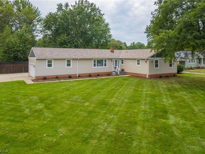 275 Kraft St