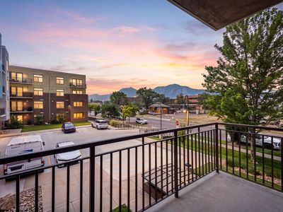 3401 Arapahoe Ave #220