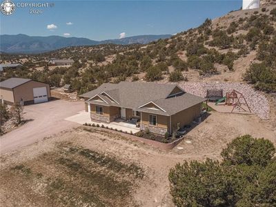 585 Twin Pines Ave