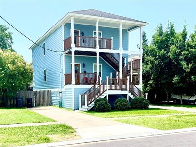 5746-48 Cameron Blvd