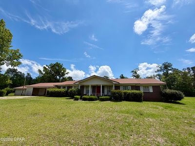 Property at 1960 Inwood Rd, Grand Ridge, FL