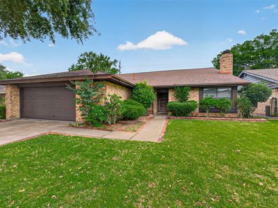 2215 Fort Laramie Dr