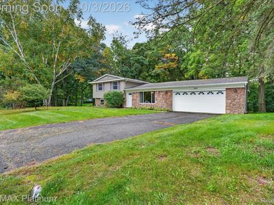 8808 N Christine Dr