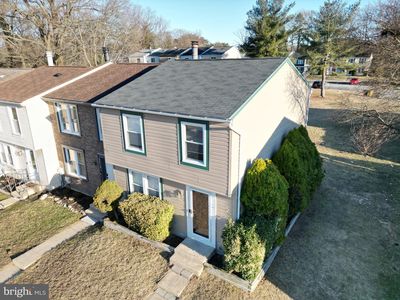 3617 Robin Air Ct