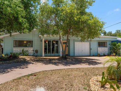 1105 Sunnydale Dr