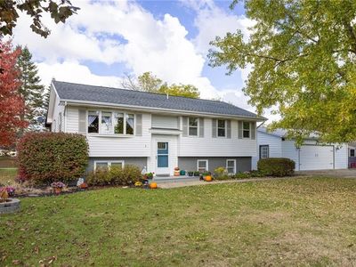 4 Mill St