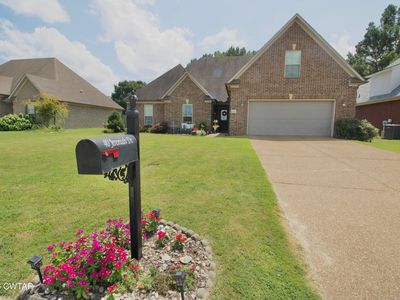 40 Jeremiah Dr