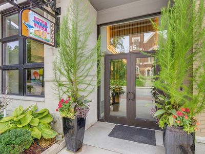 215 E Pleasant STREET #302