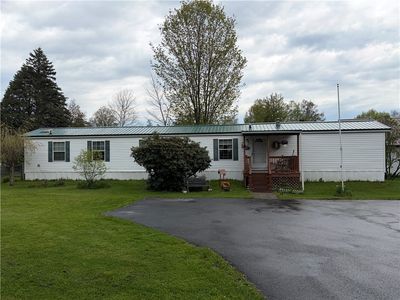 9 E Main Dr
