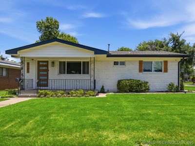 2187 S 76th East Ave