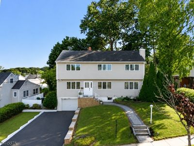 181 Livingston St