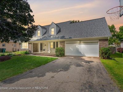 1811 Bramble Dr