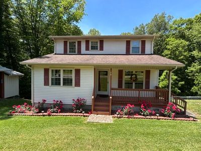 79 Avenel Dr