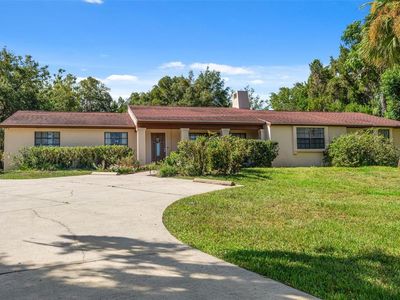 8943 SILVER LAKE DRIVE