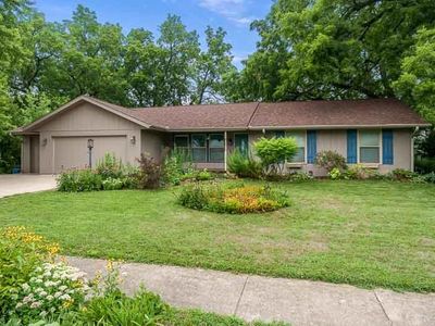 349 Sycamore Ln