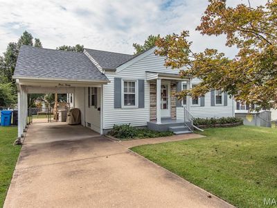 330 Derhake Rd