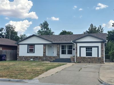 2216 SW 60th St