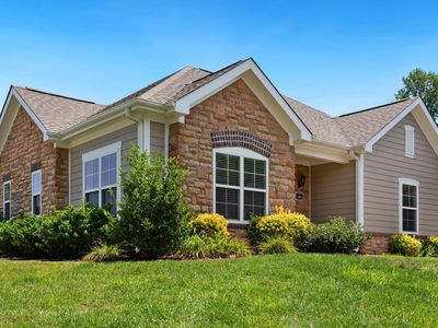 208 Faith Dr