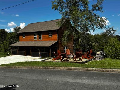 406 Oak Sky Way