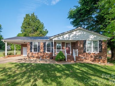 111 Southglenn Dr
