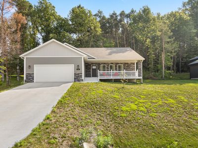 1132 Farmington Dr