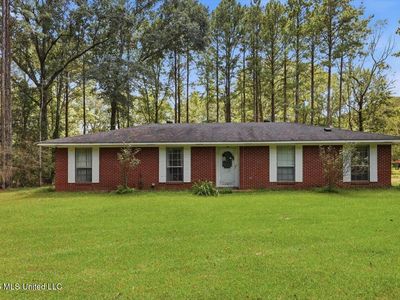 Property at 7905 Clifton Hillsboro Rd, Forest, MS