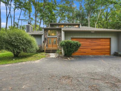 2365 Lochaven Rd