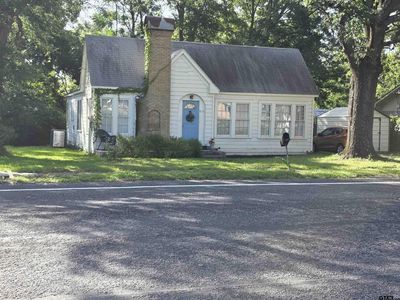Property at 810 N Main St, Winnsboro, TX