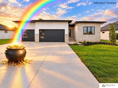 9160 Hillcrest Trl