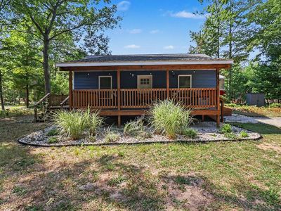4827 N Pine Ave