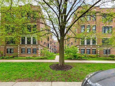Property at 602 Sheridan Rd APT 3E, Evanston, IL