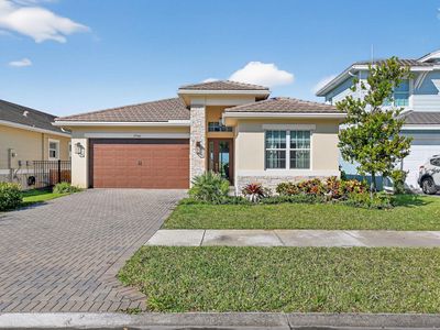 19540 Broad Shore Walk