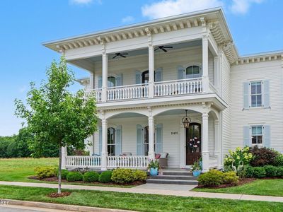 11415 River Beauty Loop