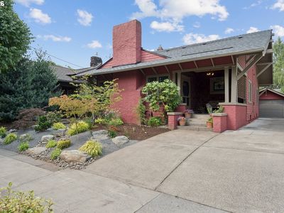 1915 NE 46th Ave