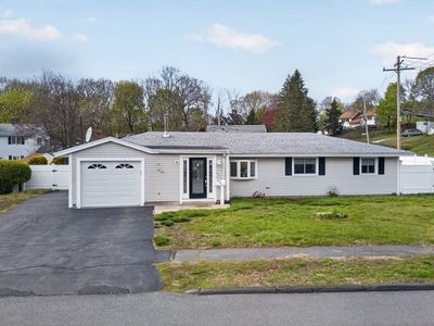 Property at 1 Reed Rd, Peabody, MA